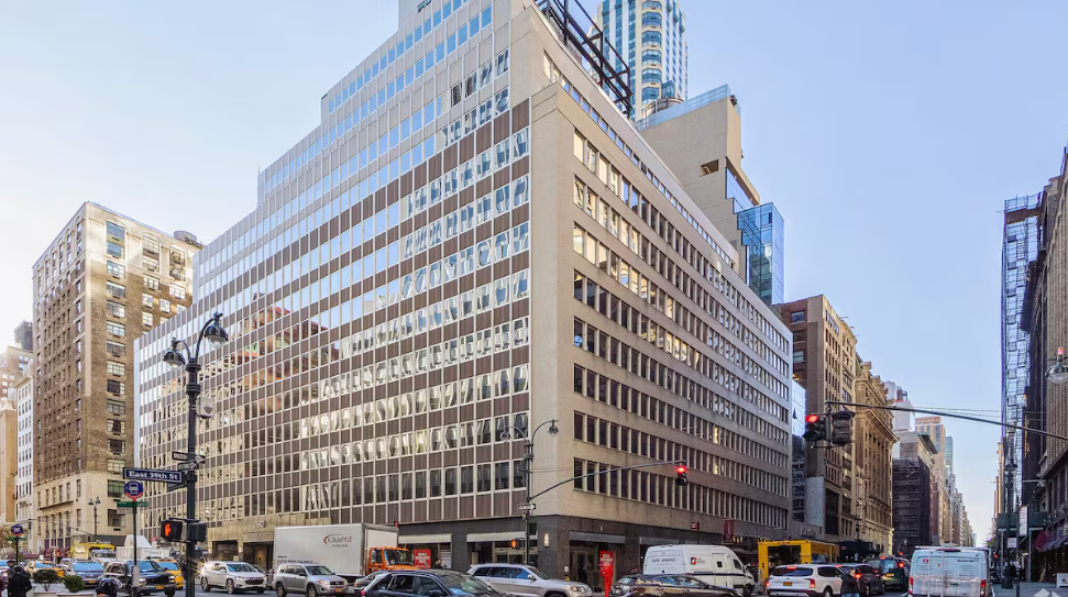Marcus & Millichap expands footprint at AmTrustRE&rsquo;s recently acquired office building
